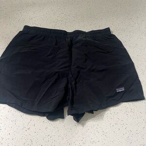 Women’s black Patagonia shorts
